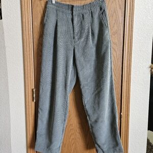 GAP Women's Corduroy Pants in Gray/Green